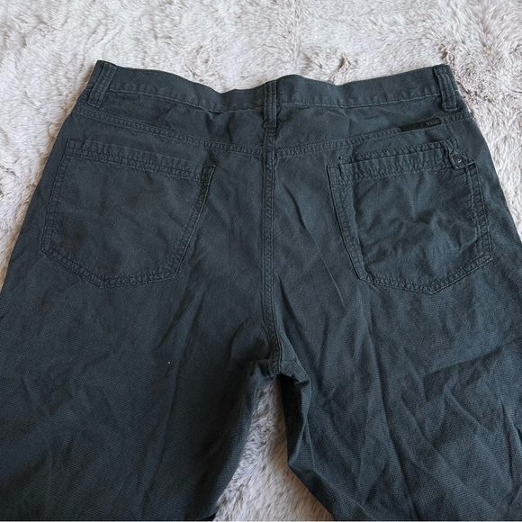 Men's Vans Relaxed Cargo Grid Design Skater/Streetwear Shorts - Picture 4 of 5